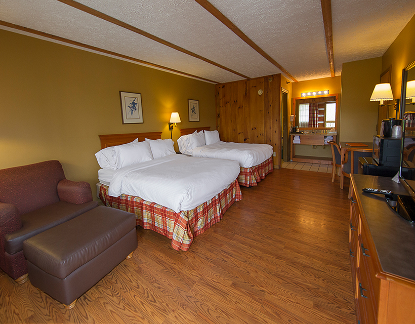 Timbers Lodge King Standard Suite